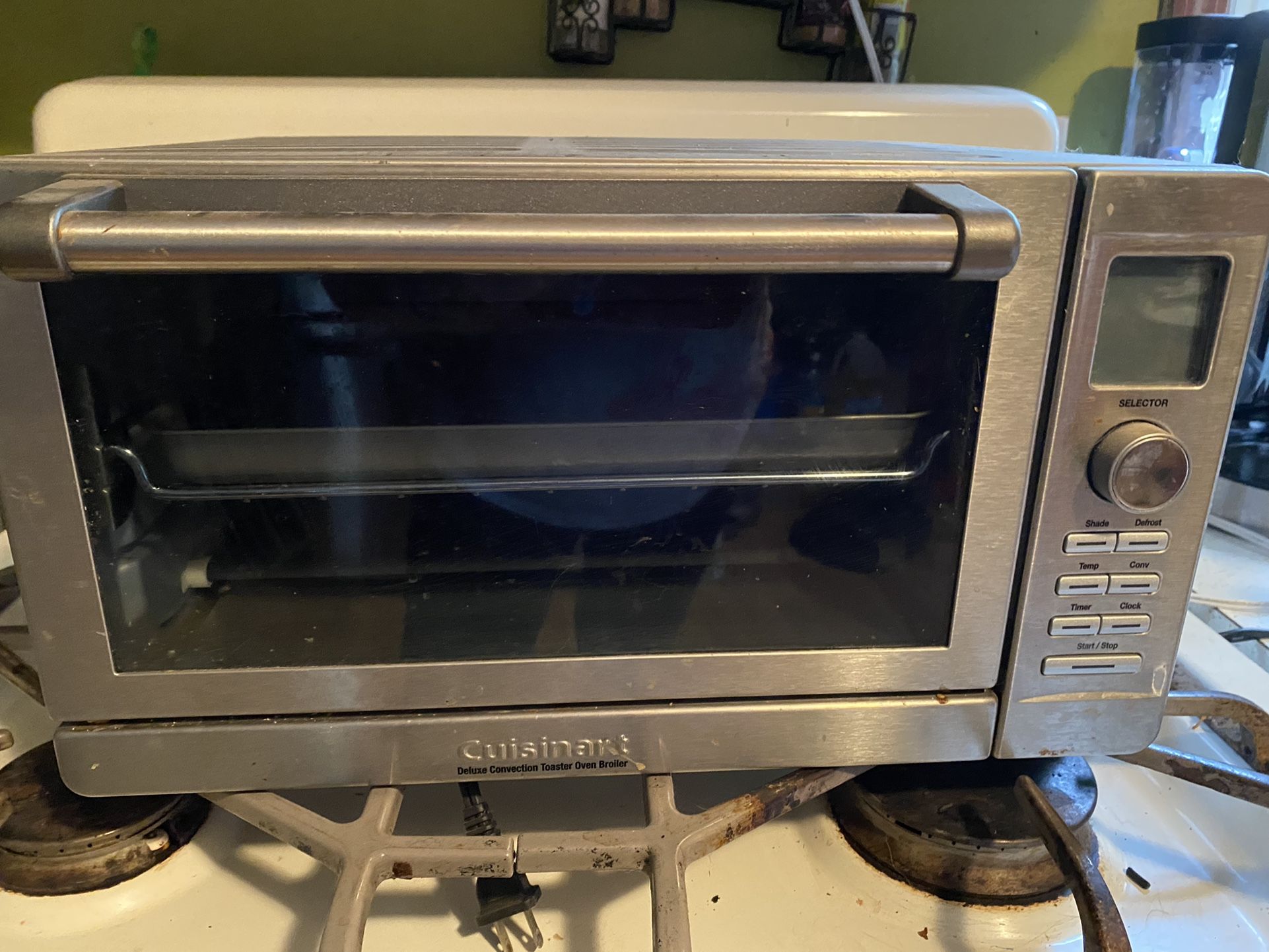 Cuisinart Deluxe Convection Toaster Oven Broiler for Sale in West