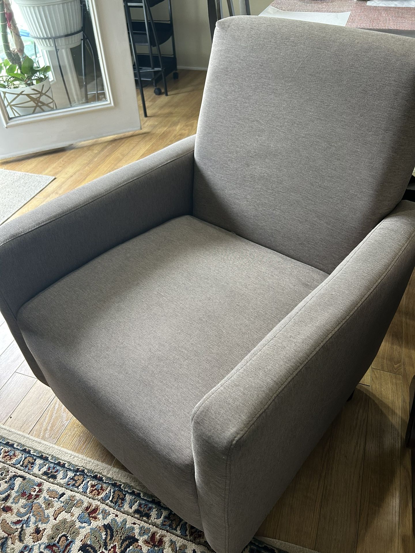 Couches ( 2 Nos) No Any Animal No Smoking Clean Short Time Used