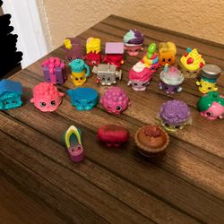 22 Shopkins Lot 