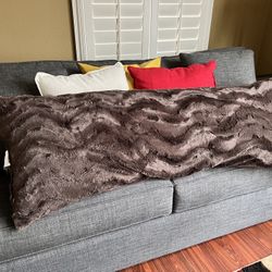 Super Soft And Comfy Large Velvet Pillow