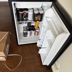 Mini Can Fridge W/ Freezer