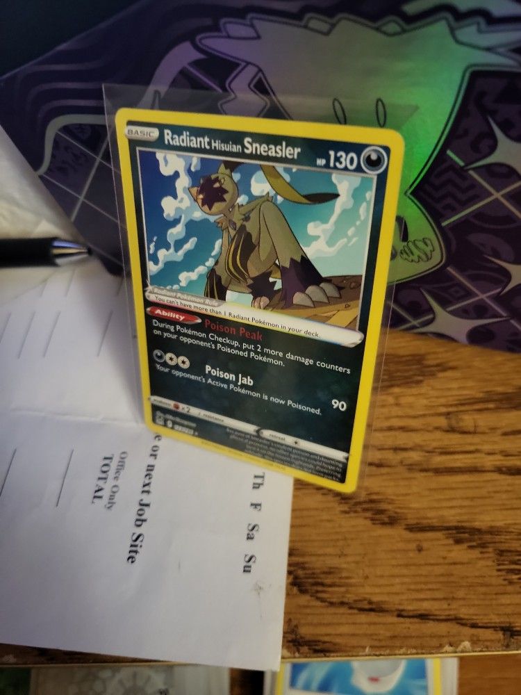 Pokémon Radiant Hisuian Sneasler