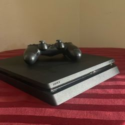 Black PS4