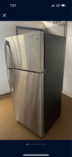 Refrigerator for sale