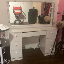 Makeup Vanity 