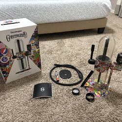 Grateful Dead X Stündenglass (some scuffs)