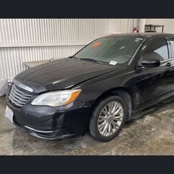 2012 Chrysler 200 LX