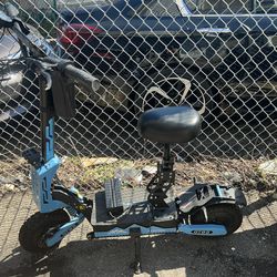 Electric scooter