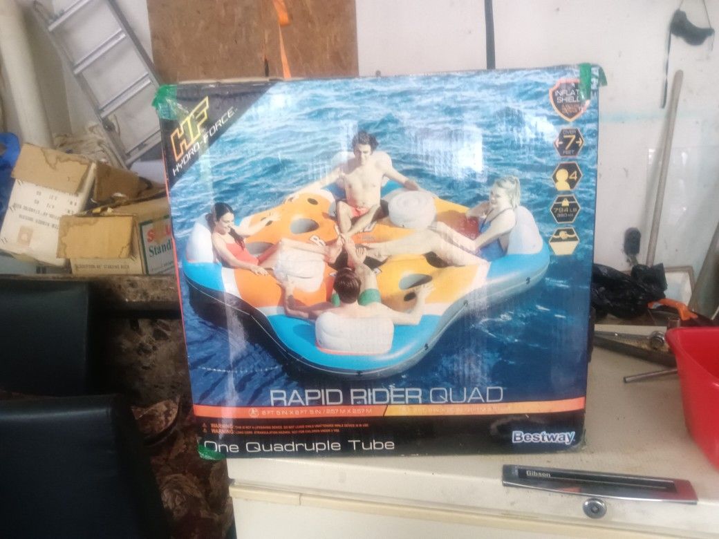 4 Person Pool Float With Built In Pockets
