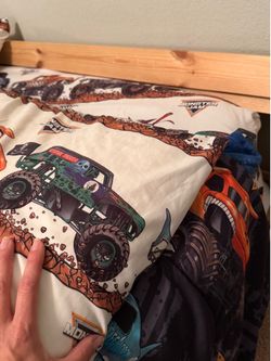 Full sized wooden bed frame (floor bed)