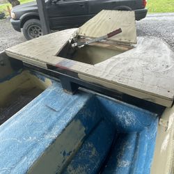 Livingston Boat 