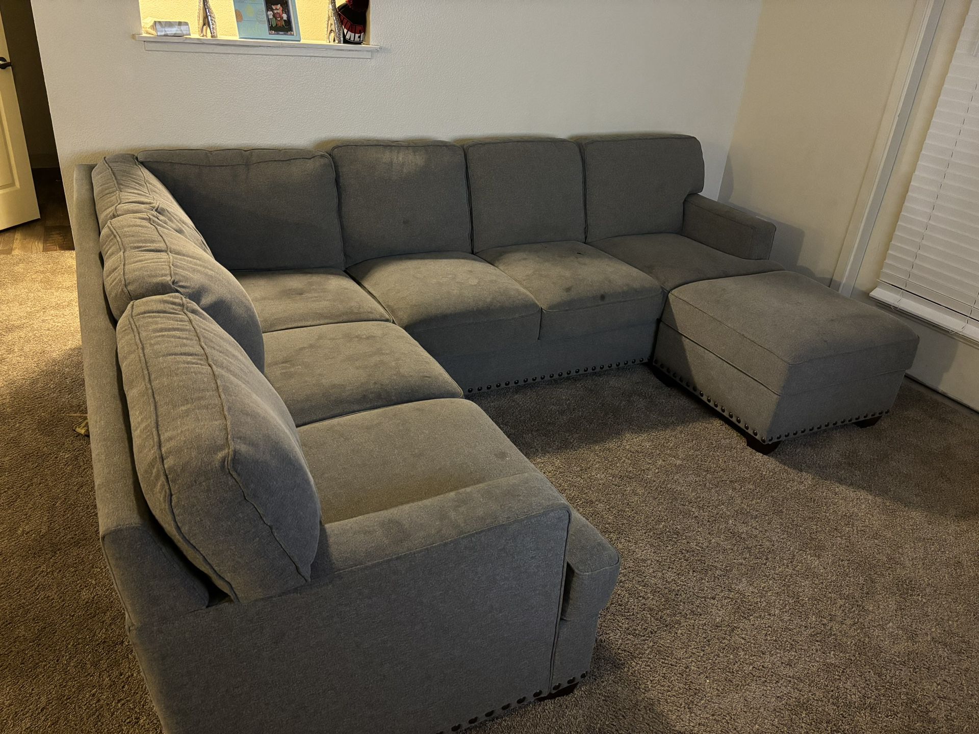 Grey Sofas 3 Piece Set $400 OBO Priced To Sell 