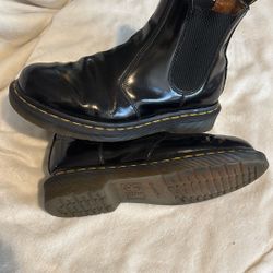 Dr. Marten Arcadia Leather Chelsea Size 6m