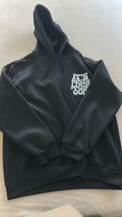Black Graphic Pullover Hoodie, size small