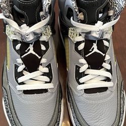 Jordan Spikes Cool Grey 