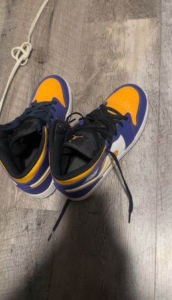 jordan 1 mid lakers
