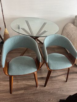 Cafe Table & Chairs