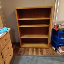 Wooden Bookshelf With 3 Adjustable Shelves 
