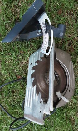 Vintage  electric hand saw