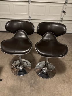2 dark brown bar stool