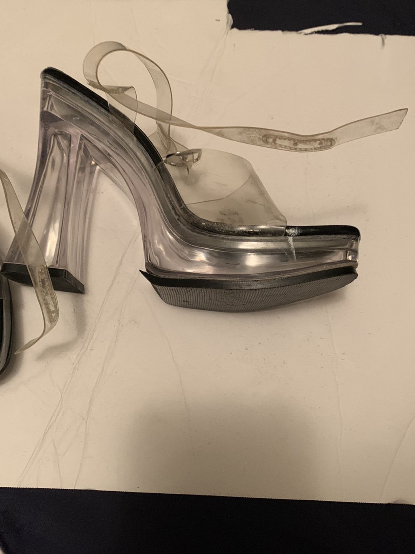 High Heels Sz 6
