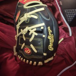 Rawlings Left Hand Mitt