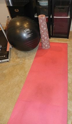 SPRI Professional Plus Stability Ball and Oak and Reed / Amazon Yoga Mats