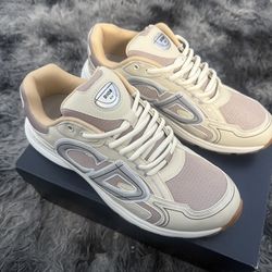 Dior b30’s