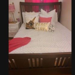 Queen Bed Frame ( Matress Not Included)