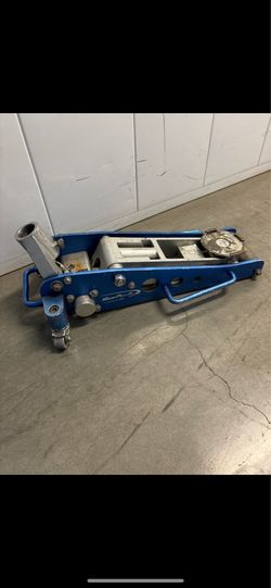 Snap on Blue Point Floor Jack