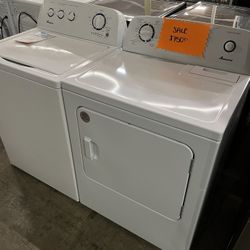 Amana White Washer And Dryer Set