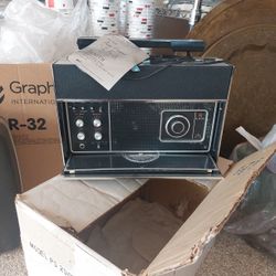 Zenith 12 Band Portable Receiver 