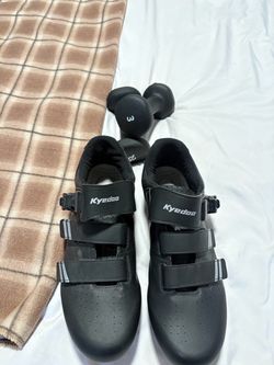 Spin shoes and weights