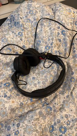 Sennheiser HD 25 Wired Headphones