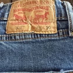 Levi 502 W42 L30