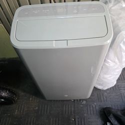 GE Smart Portable Air Conditioner with Dehumidifier APWD07JASGG1 