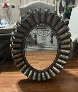Ruffled Oval Mirror