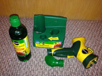 Miracle-Gro LiquaFeed All Purpose Plant Food Advanced Starter Kit, 16-Ounce.