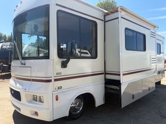 2002 Winniebago sightseer class a 30FT