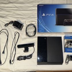 2TB PS4 w/ 2 Controllers, Camera, chargers