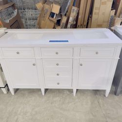 60 in. W x 22 in. D Double Sink Bath Vanity in White with White Marble Top $825 