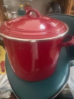 Large pot