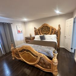 DESIGNER LUXURY KINGBEDROOM Set — Michael Amini (AICO) Signature Series 