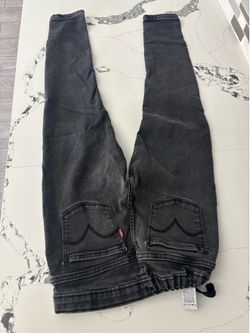 Levi’s girls pull on jegging size 12