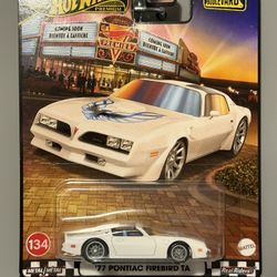 Hotwheels Premium Boulevard #134 77 Pontiac Firebird TA