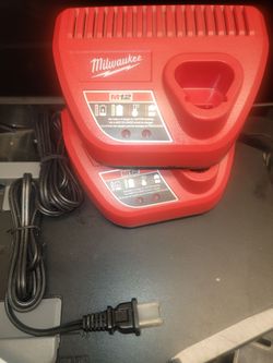 Milwaukee M12 Chargers *New