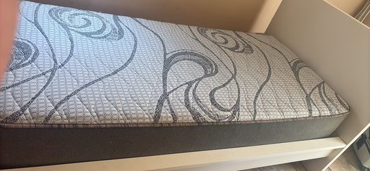 Twin bed with frame