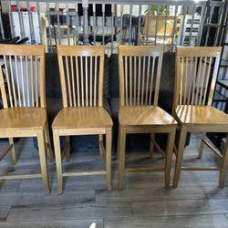 Natural Finish Solid Wood Chairs 