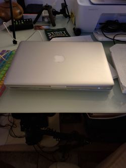 Apple MacBook Pro 13" – Fresh macOS Install – Includes Keyboard Cover – $100