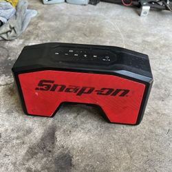 Snap On Bluetooth Cordless Speaker 14.4V Battery Powered CTBTS861R